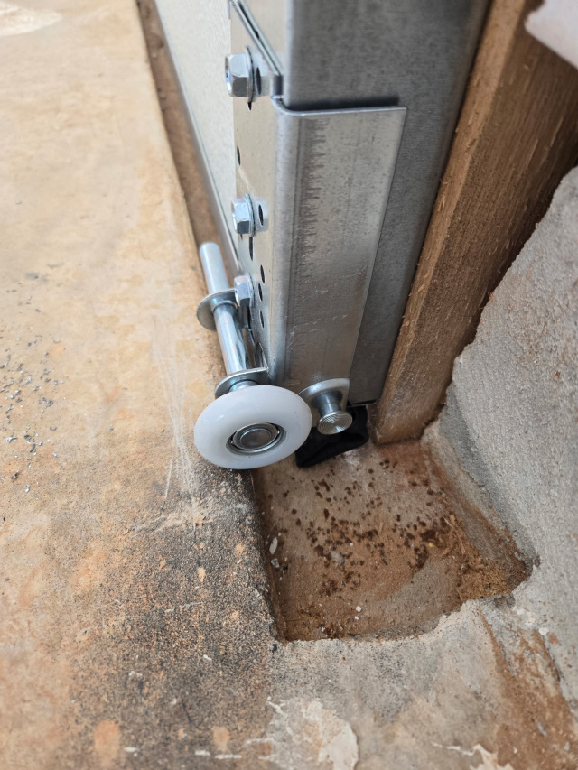 garage door rollers replacement